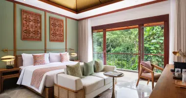 Jacuzzi River View Villa